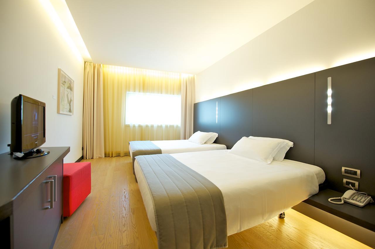 Mercure Nerocubo Rovereto Rovereto  Eksteriør bilde